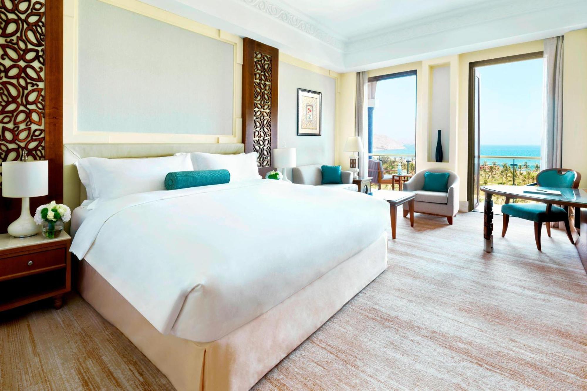 Al Bustan Palace, A Ritz-Carlton Hotel Muscat Exterior photo
