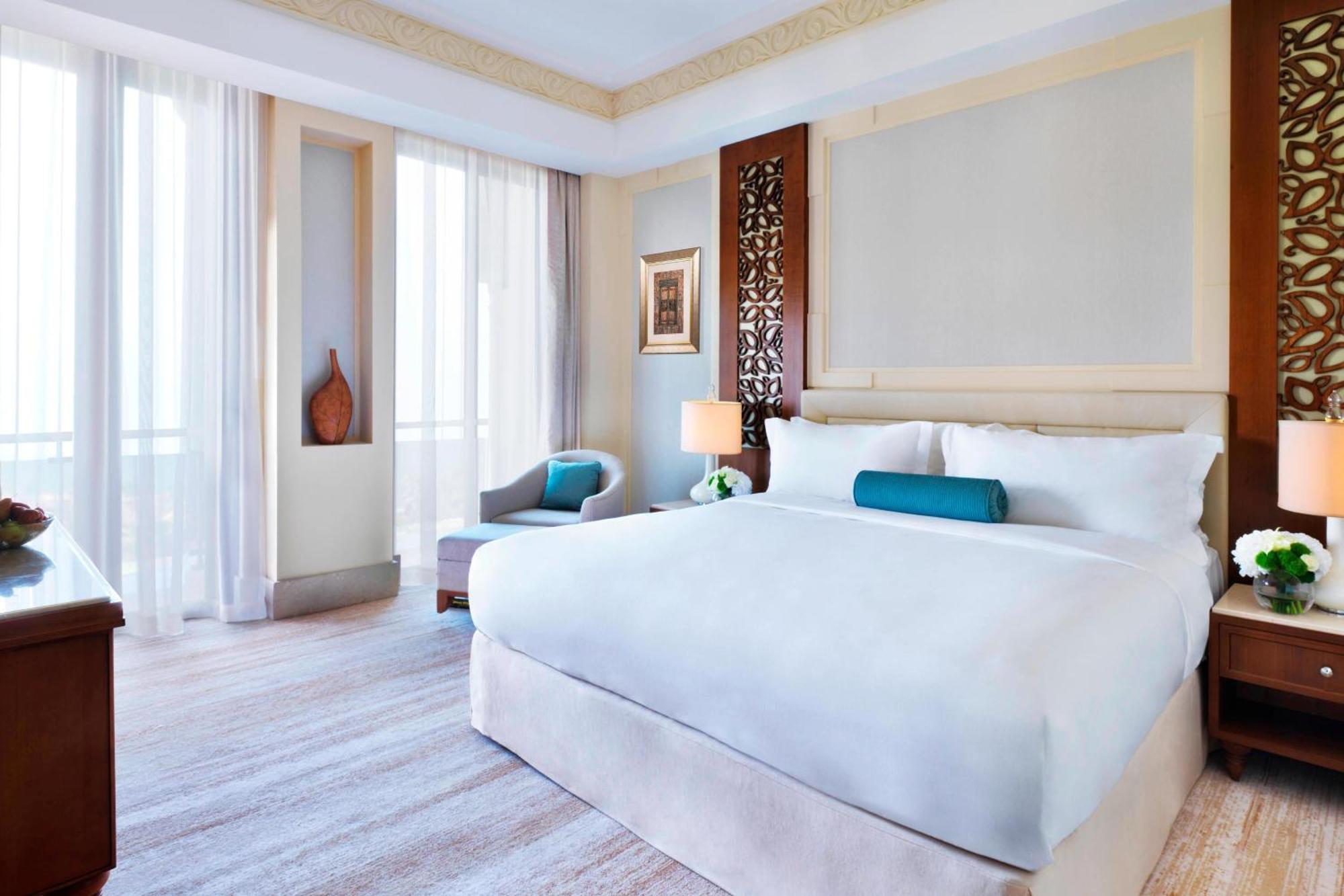 Al Bustan Palace, A Ritz-Carlton Hotel Muscat Exterior photo