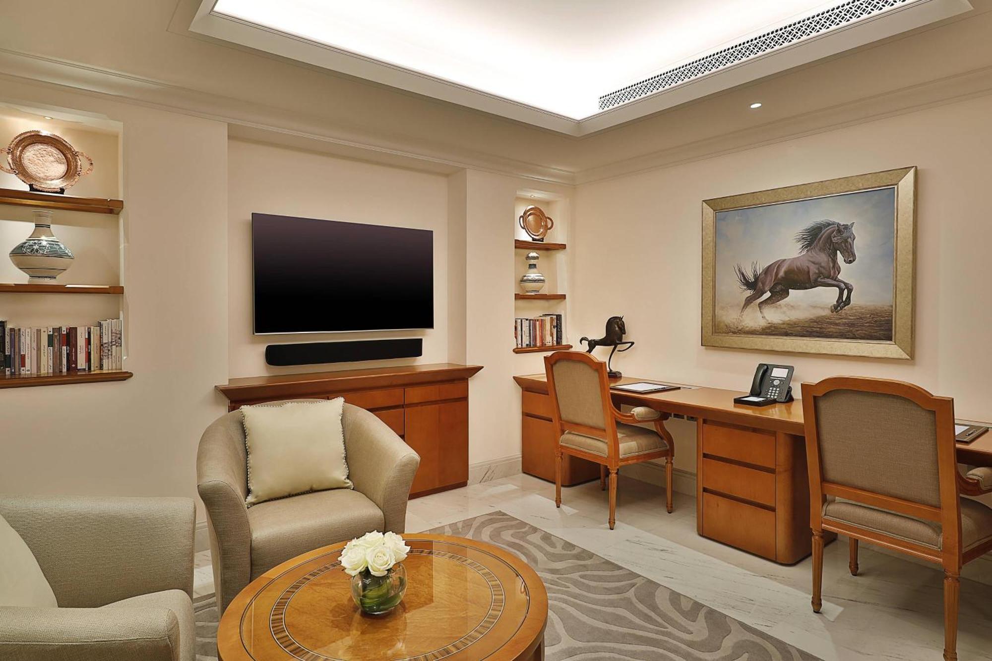 Al Bustan Palace, A Ritz-Carlton Hotel Muscat Exterior photo A study in a suite at the Taj Mahal Palace, Mumbai