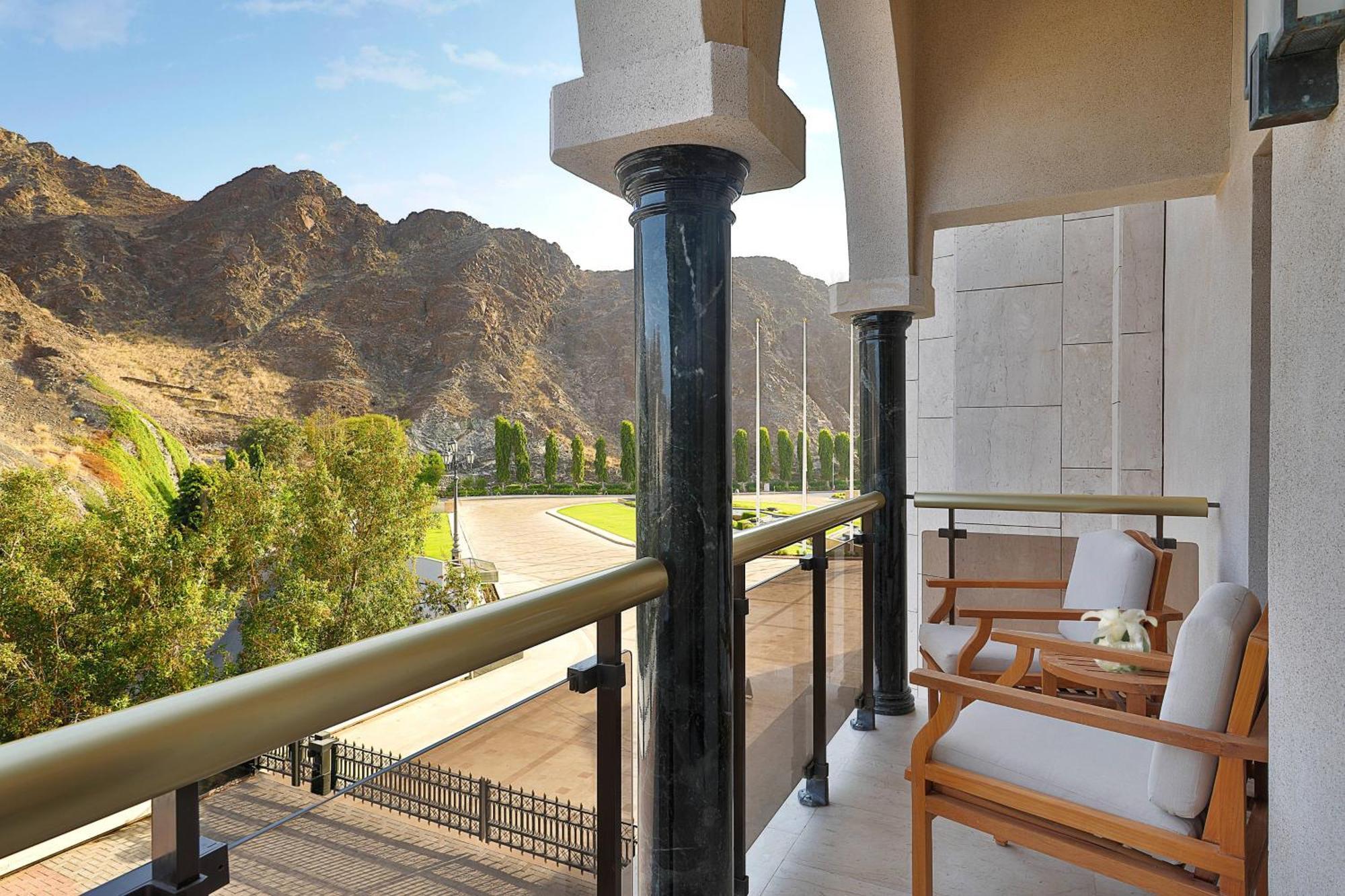 Al Bustan Palace, A Ritz-Carlton Hotel Muscat Exterior photo Balcony of a suite at the Ritz-Carlton, Laguna Niguel