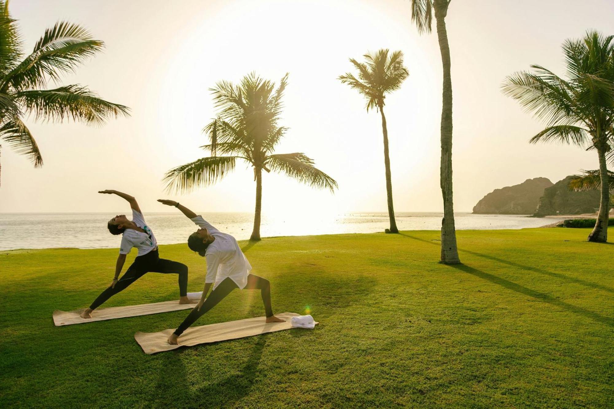 Al Bustan Palace, A Ritz-Carlton Hotel Muscat Exterior photo The Bvlgari Resort, Dubai